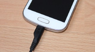 Cara Mempercepat Pengisian Baterai Pada Smartphone